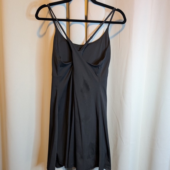 Halara Women's Black Cloudful Crisscross Back Play It My Way Active Dress - Picture 2 of 2